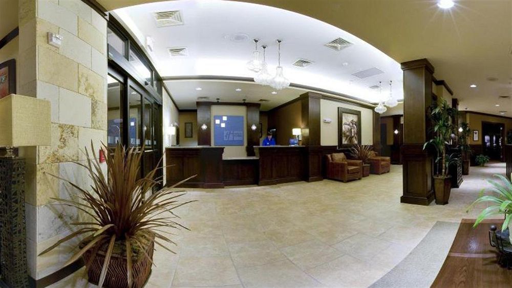 Holiday Inn Express Hotel & Suites Wichita Falls, An Ihg Hotel Ngoại thất bức ảnh